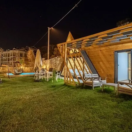 Sleeps 4 Bungalow With Nature View With Private Pool - Awz 267 * 费特希耶